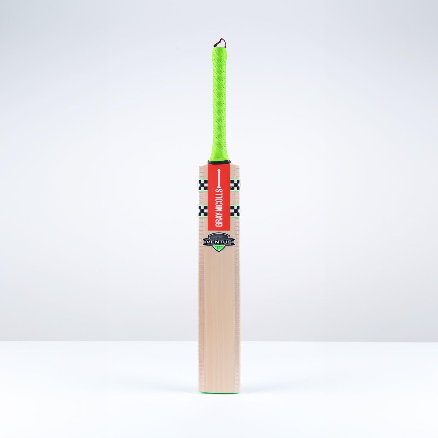 Gray-Nicolls Ventus 1.3 150 Junior Cricket Bat
