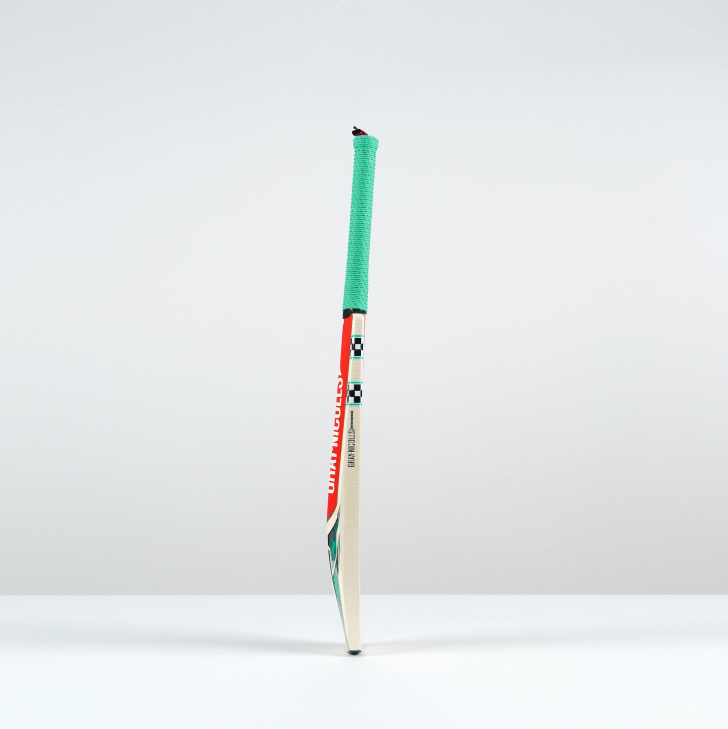 Gray-Nicolls Ventus 1.0 Warrior Cricket Bat
